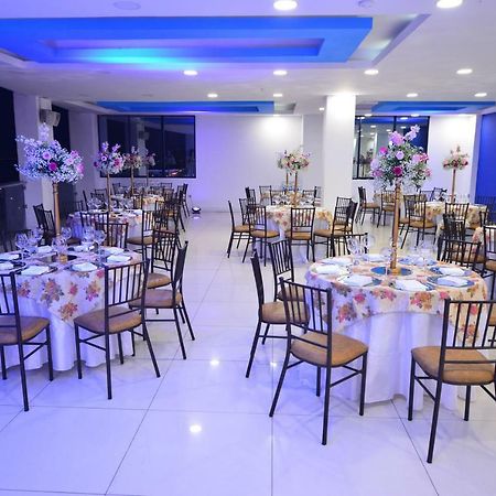 Hotel - Centro Comercial Punta Del Mar Salinas (Santa Elena) Luaran gambar